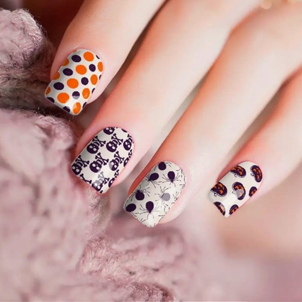Siggy 100% Nail Polish Art Strips - Picture 2 of 2